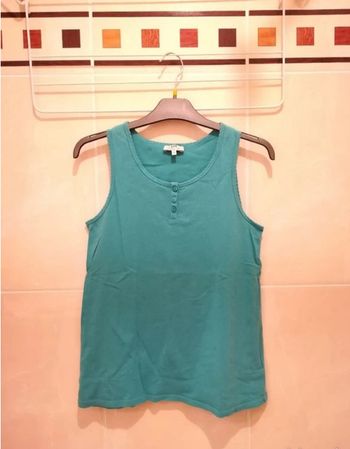 Débardeur neuf T16 ans - V92B