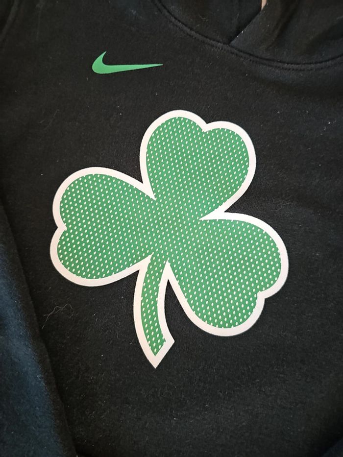 🔥Sweat à capuche Nike Boston Celtics 🍀 T.M enfant 🏀 - photo numéro 2