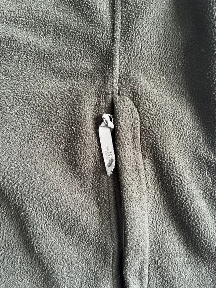 Polaire The North Face noire zippée – Taille M - photo numéro 5