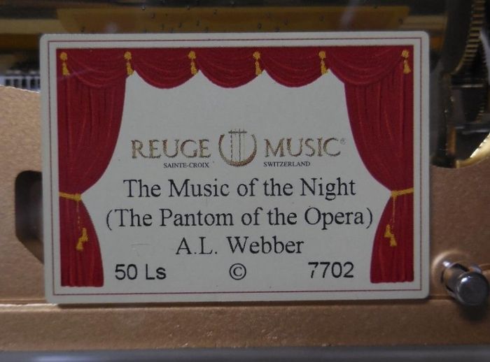 Boîte à musique ancienne - photo numéro 7