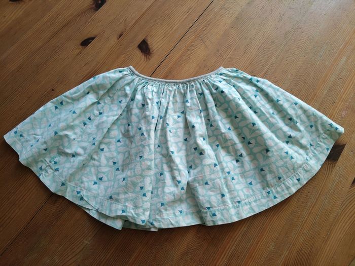 Lot 5 jupes et 1 short - photo numéro 2