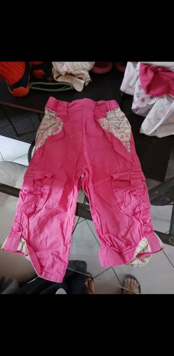 Lots pantalon fin taille 12 mois