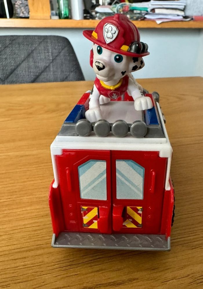 Véhicule marcus - photo numéro 3