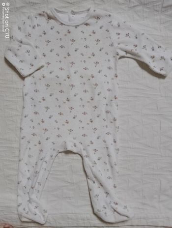Kiabi pyjama velours fleurs 12 mois