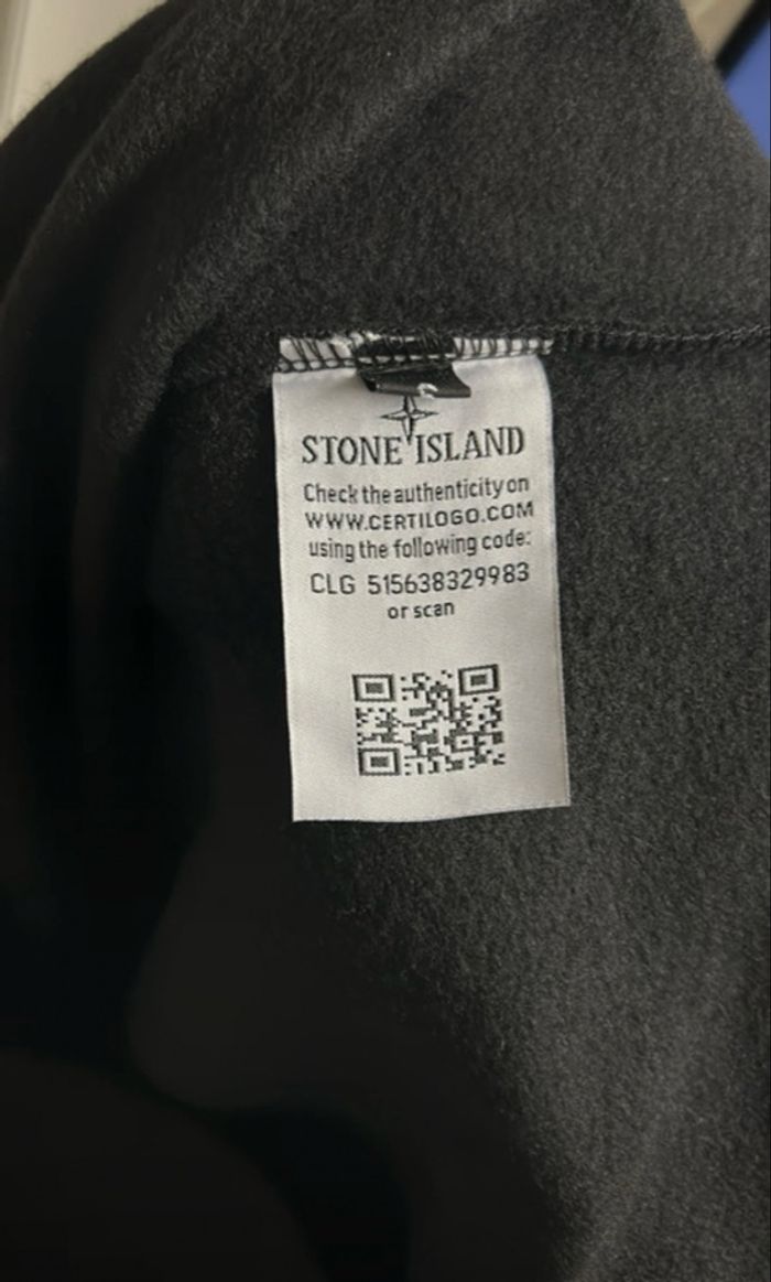 Stone island - photo numéro 3