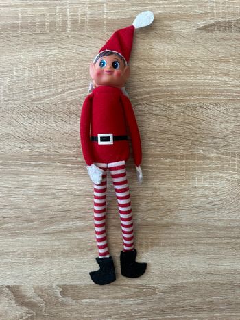 Lutin farceur de Noel