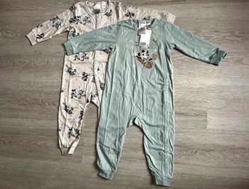 Lot des 2 pyjamas Disney 18 mois