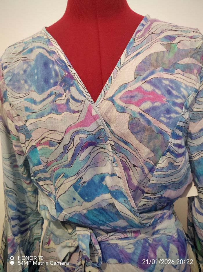 Robe portefeuille fluide - photo numéro 2