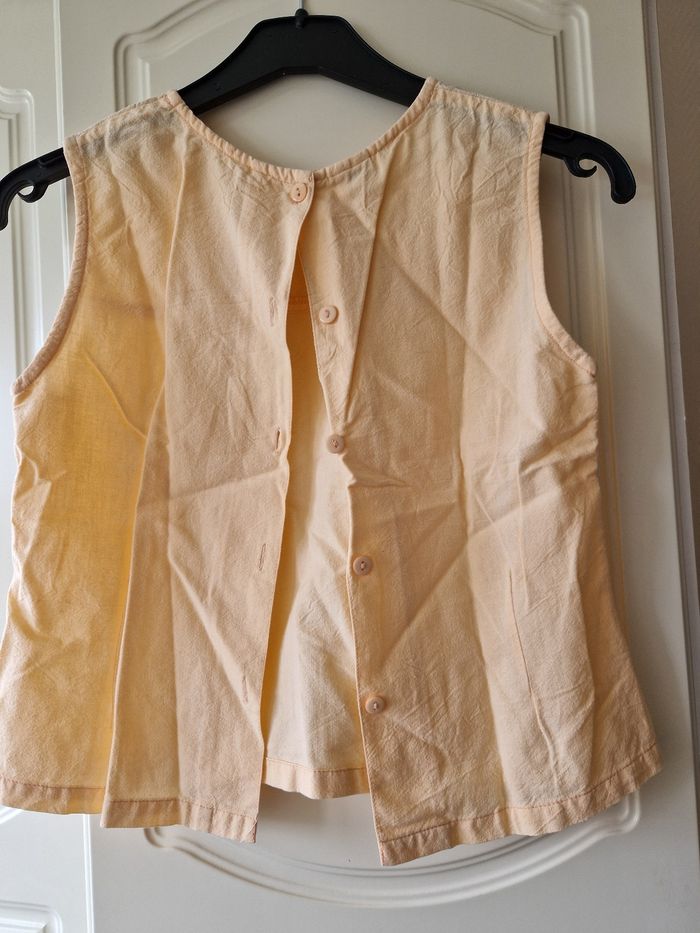 Haut boutonné à l'arrière 10 ans - photo numéro 4