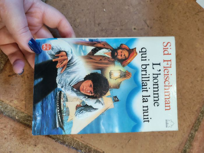 L'homme qui brillait la nuit, livre de Sid Fleischman - photo numéro 1