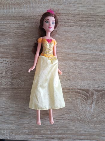 Poupee la belle et la bete