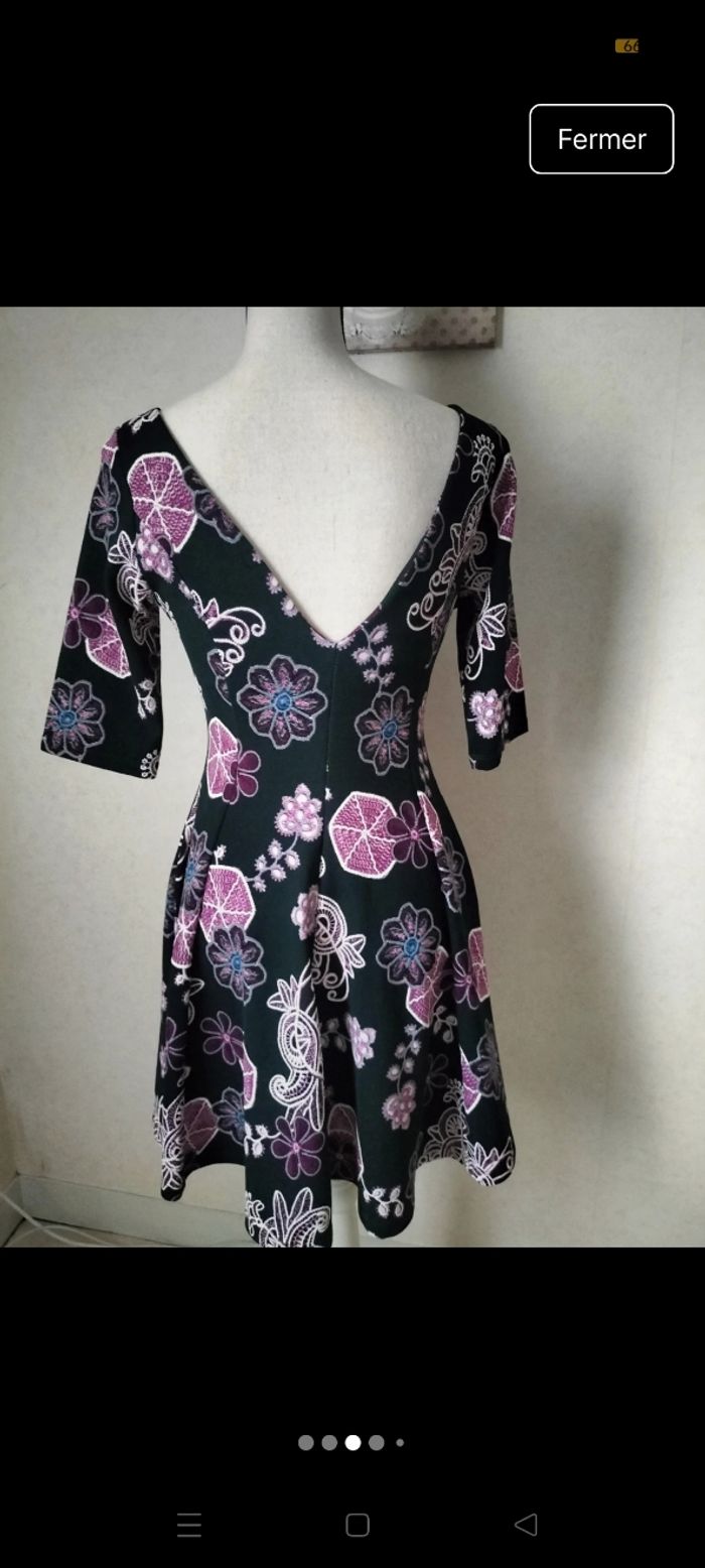 Robe patineuse chic - photo numéro 3