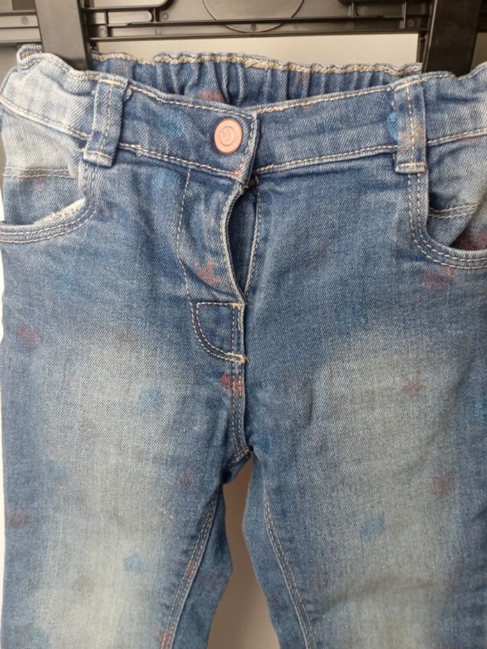 Jean délavé - photo numéro 4