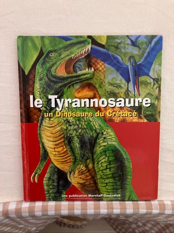 Livre tyrannosaure