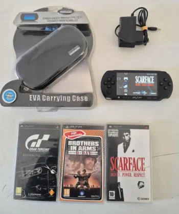 Lot Console PSP PlayStation Portable + 3 Jeux