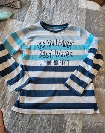 Tee shirt à manches longues 8 ans