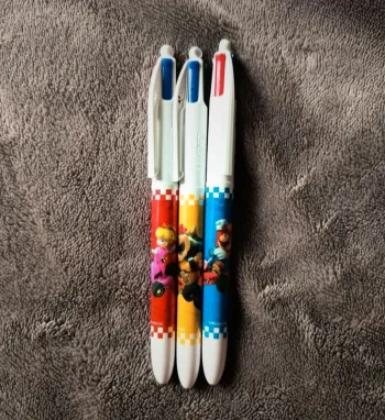 Stylos bic 4 couleurs Mario Kart