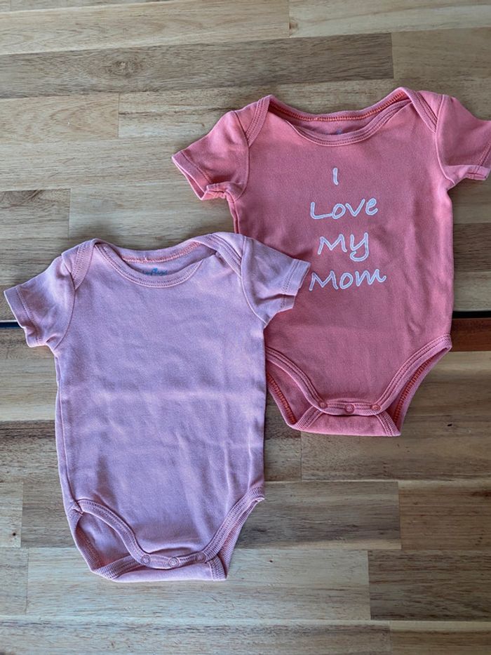 Lot 2 bodies Rose/Saumon 3 mois