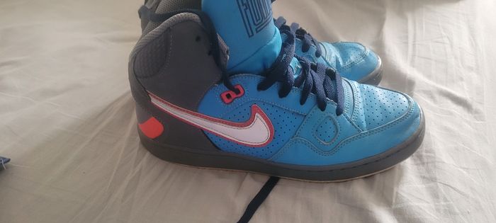 Basket nike taille 40 - photo numéro 3