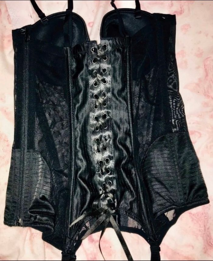 Guêpière noir Simone perele 90c - photo numéro 3