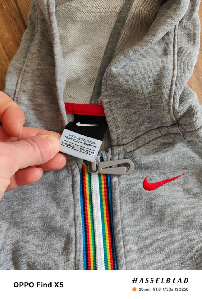 Veste à capuche Nike - photo numéro 3