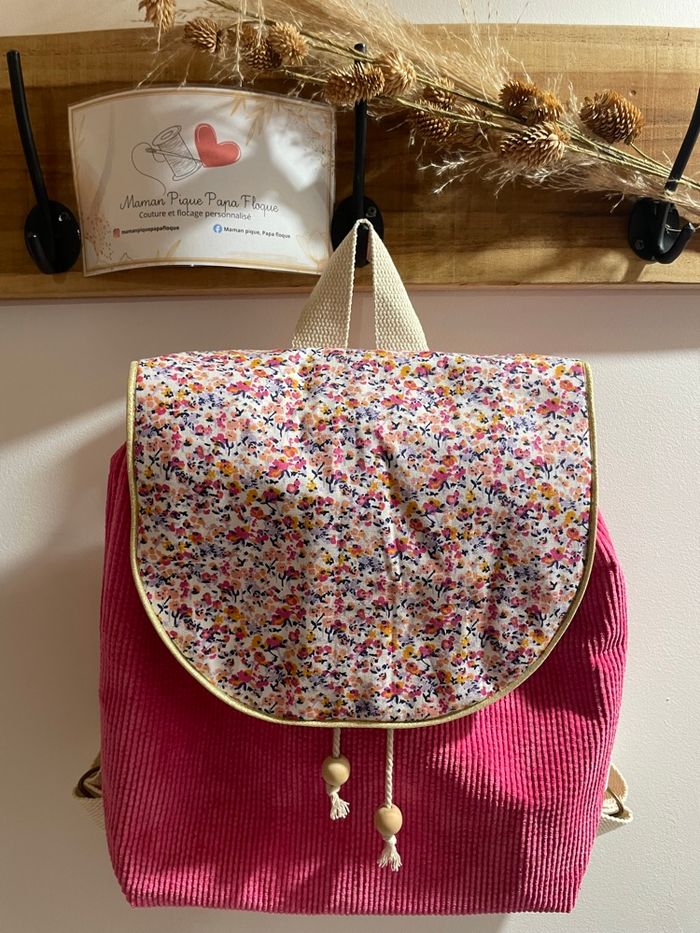 Sac à dos enfants fait main en velours rose et tissu fleuri