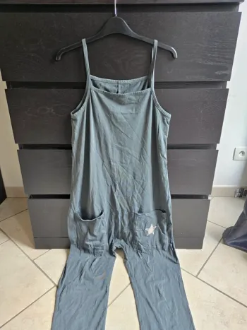 combinaison grise Étoile