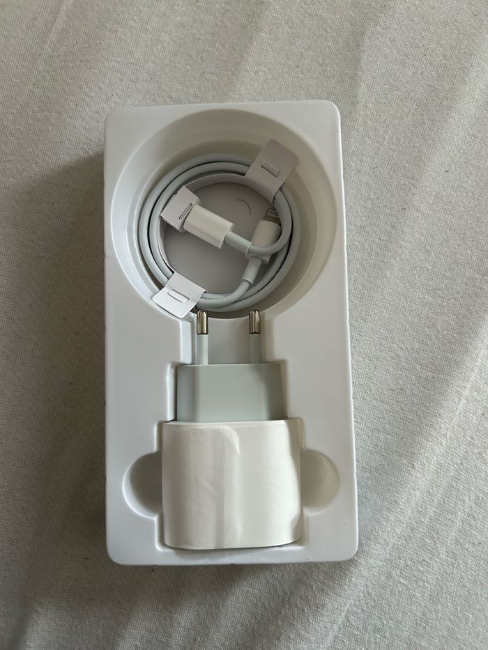 Chargeur rapide iphone - photo numéro 3