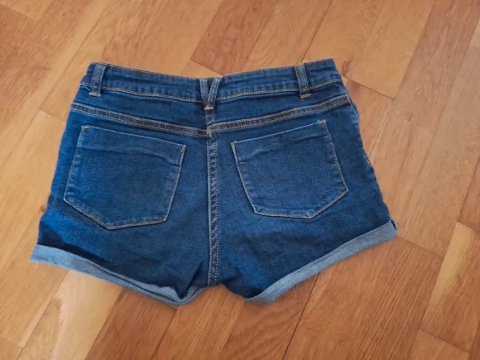 Short en jean 10-11ans - photo numéro 3