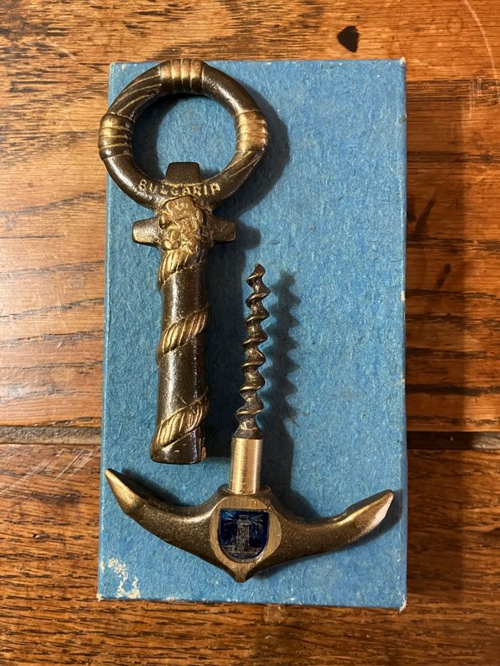 Vintage-Ancien tire-bouchon ancre-Bulgarie - photo numéro 3