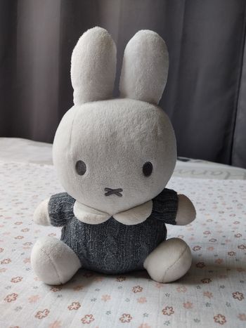 Peluche lapin blanc Miffy - Très bon état