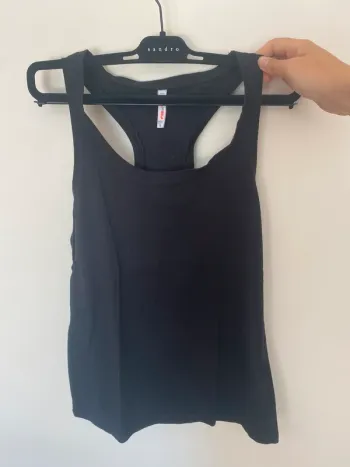 débardeur noir forme marvel newyorker taille S