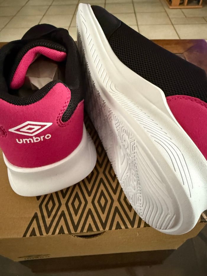 Baskets Umbro - photo numéro 2
