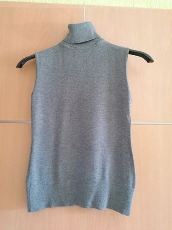 Pull sans manches col roulé 36