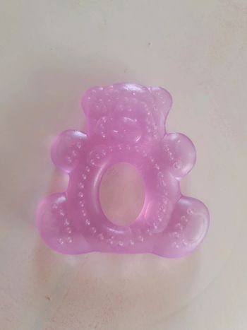 hochet de dentition violet