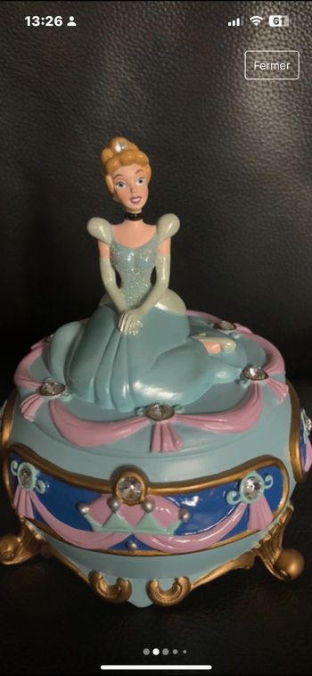 Magnifique figurine cendrillon disney