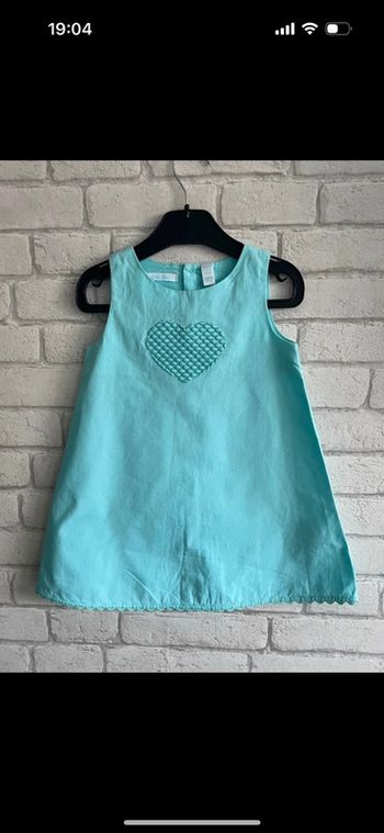 Robe obaibi taille 23 mois