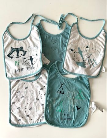 5 bavoirs en coton