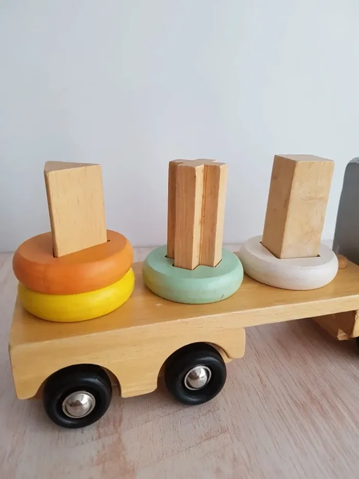 Camion multi color en bois Janod - photo numéro 8