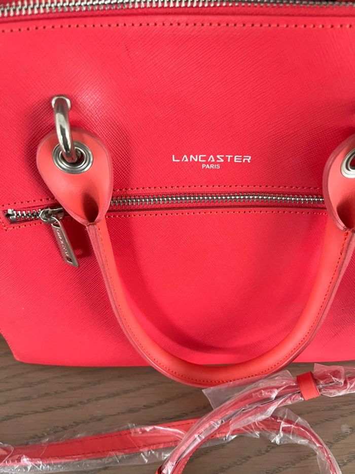 Superbe sac Lancaster tout cuir épaulé ou main rouge orange état neuf - photo numéro 11