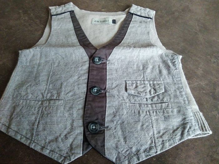 Petit gilet sans manches 3 ans - photo numéro 4