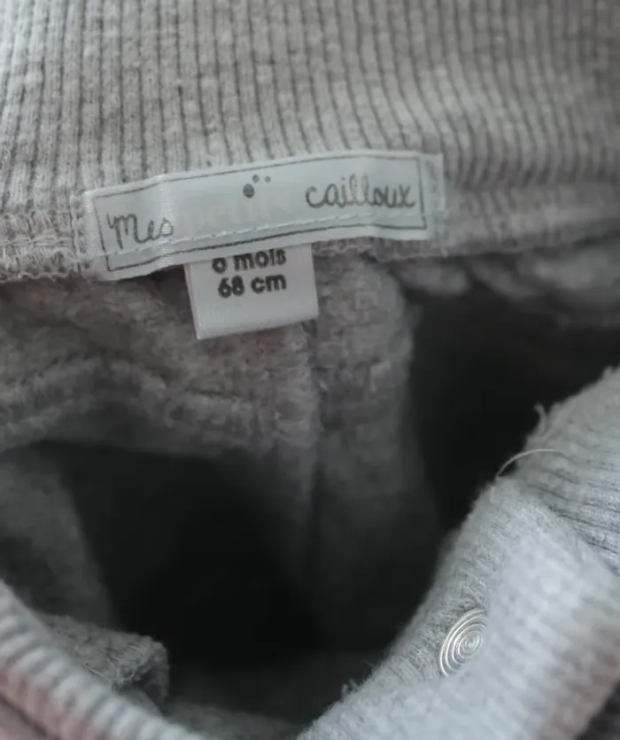 Ensemble haut/jogging Mes petits cailloux et gilet Tex 6 mois - photo numéro 4