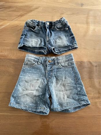 Lot de 2 shorts en jean 5 ans
