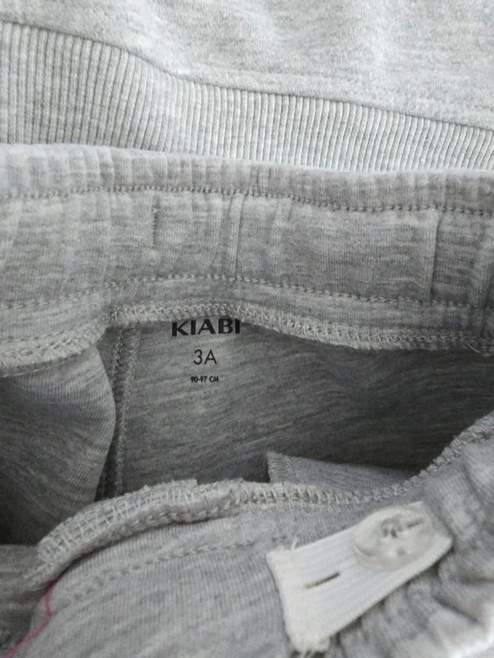 Ensemble jogging - photo numéro 2