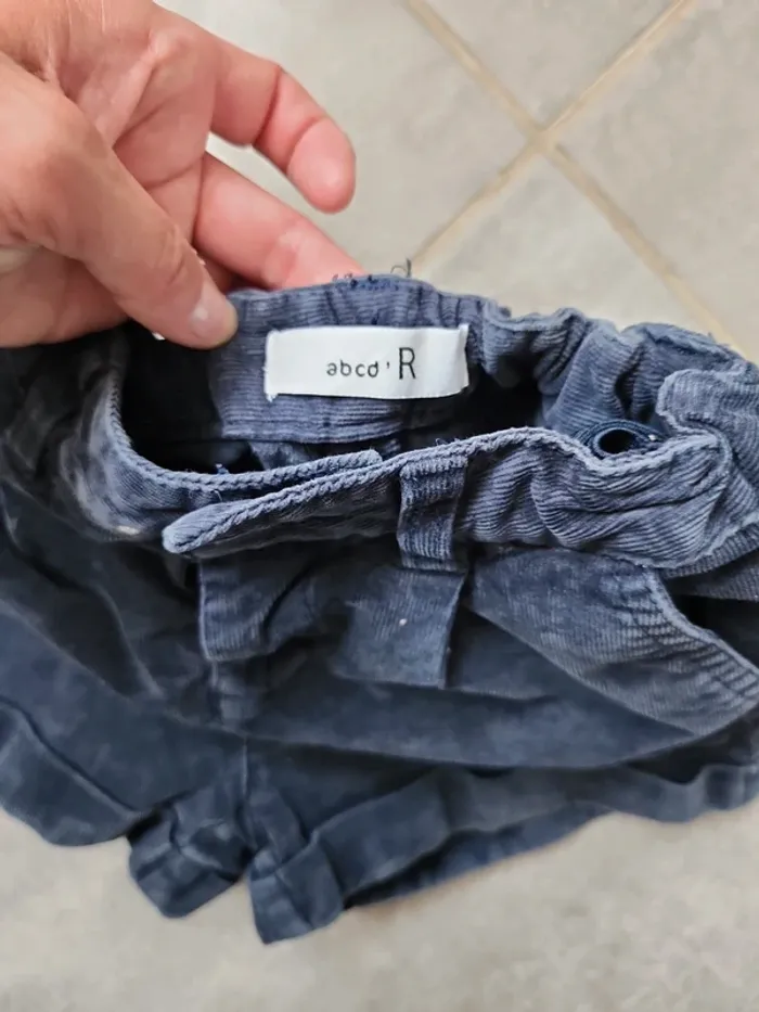 Short marine 7 ans - photo numéro 3