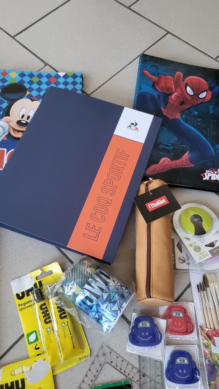 Lot fournitures scolaires - photo numéro 7