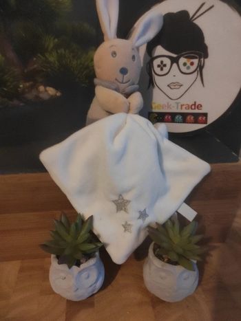 Doudou Lapin Marron Étoiles BN094 Perlim Pantin Plat Mouchoir #geektradedoudou