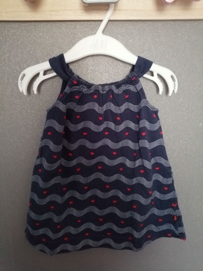 Robe légère 6 mois - photo numéro 3