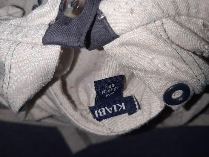 Maillot manches longues garçon 👦 taille 6mois avec capuche - photo numéro 3