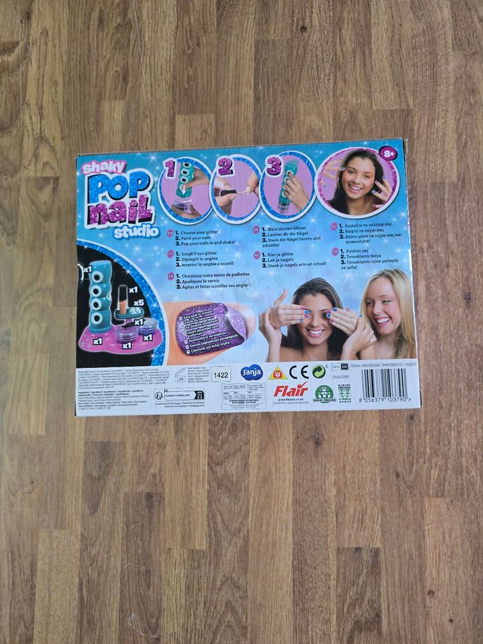haky Pop Nail Studio, Glitter Nail Studio, Toy for Children from 3 Years, GIOCHI PREZIOSI - photo numéro 2
